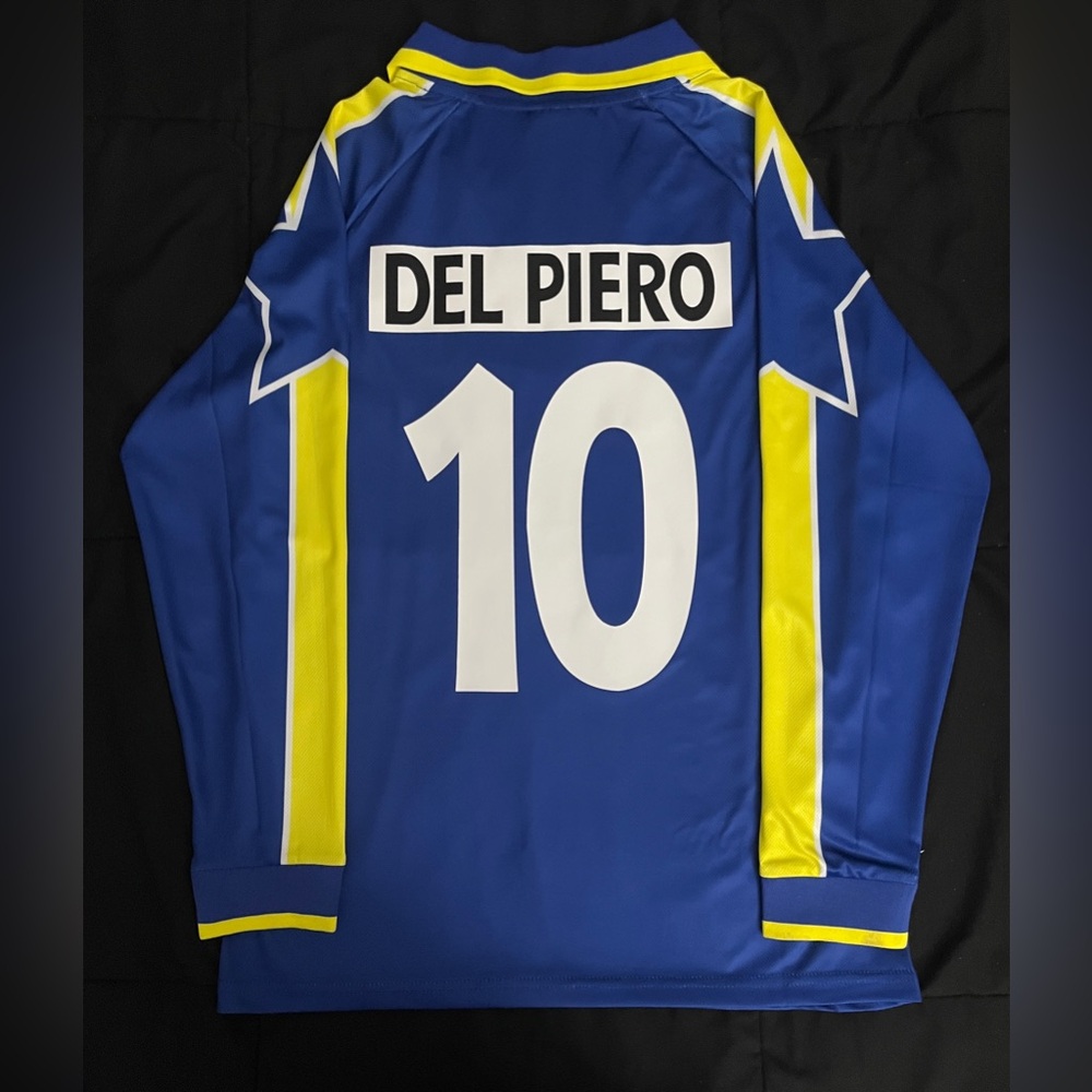 Del Piero #10 Juventus Retro Blue Soccer Jersey 1995 Longsleeve